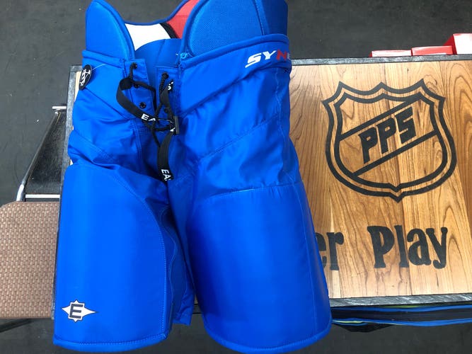 New Senior XL Easton Synergy ST4 Hockey Pants