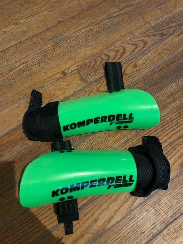 Forearm Guards New Small Komperdell