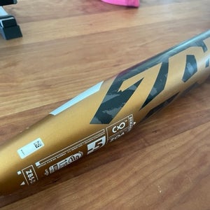 Like New DeMarini Zoa 31' /-5 (USSSA Certified 2022)