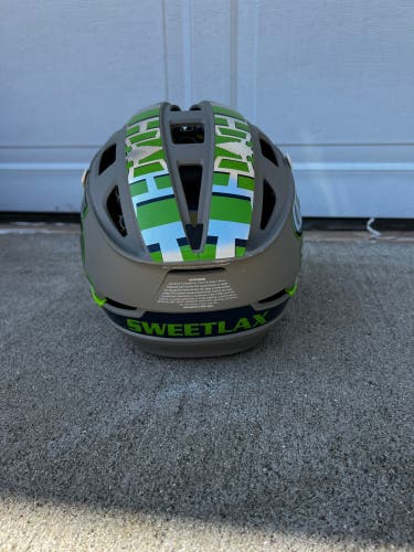Used Sweetlax R Helmet