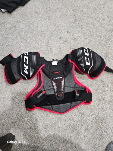 Senior Used Medium CCM Jetspeed Edge Shoulder Pads