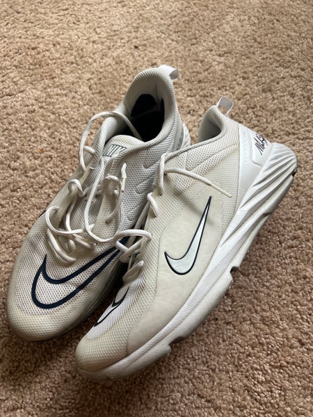 Nike Alpha Huarache 8 Turf Shoes Size 10.5 - Autographed