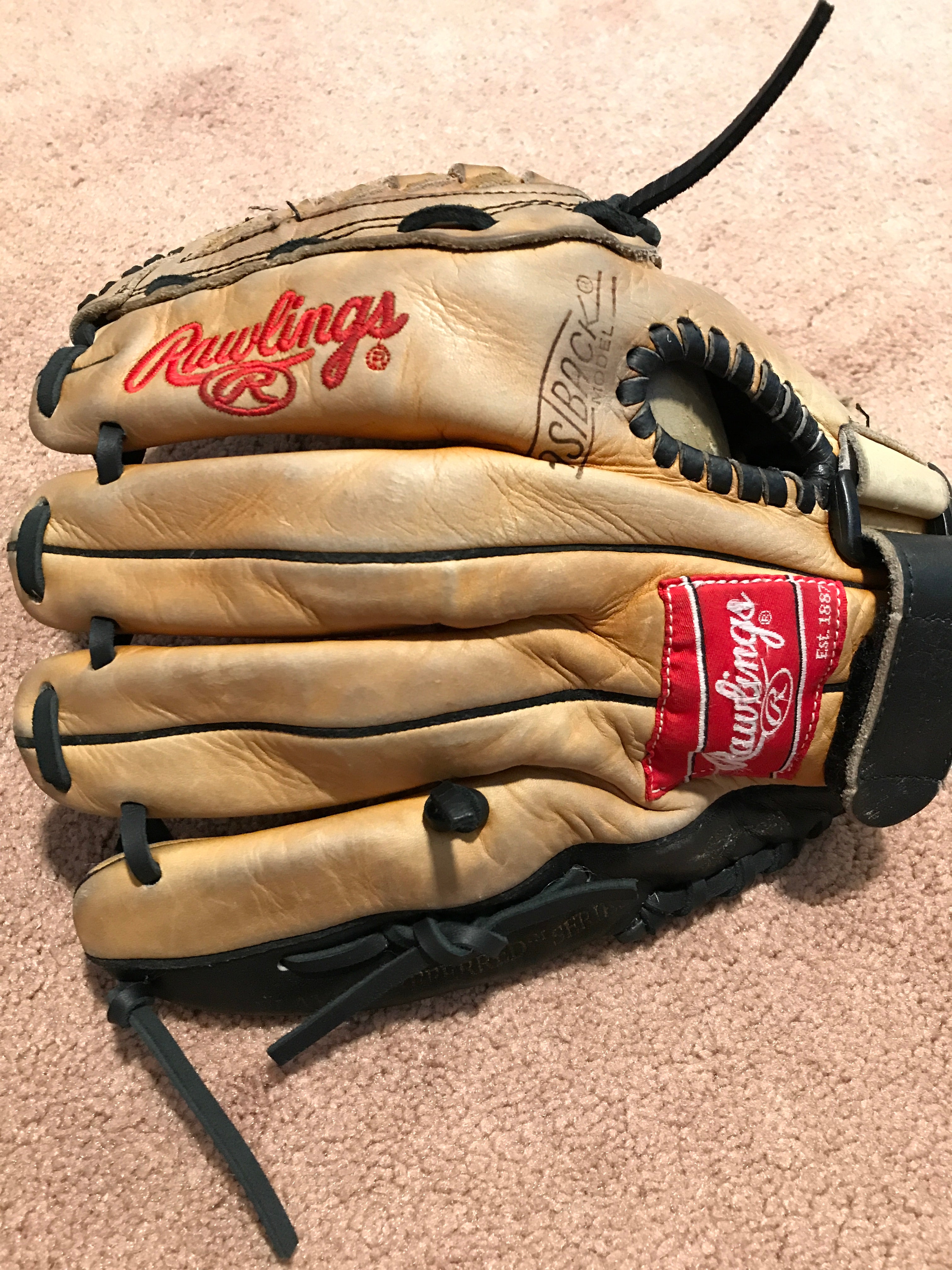 Used Rawlings DEREK JETER RBG70R 11 1/2 Fielders Gloves