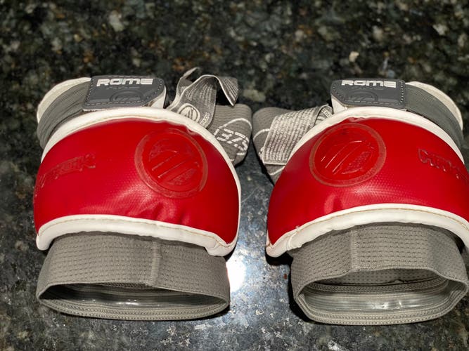 Richmond Used Large Maverik Rome Arm Pads