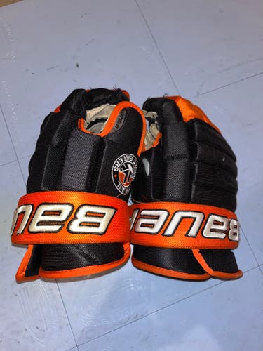 Trail Smoke Eaters BCHL - Used Bauer Gloves 14" Pro Stock