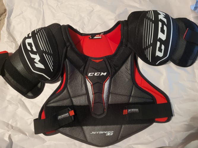 Senior Used Extra Large CCM Jetspeed LE Shoulder Pads