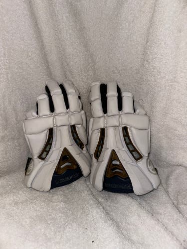 Used Maverik 13" Rome Lacrosse Gloves (PRICE NEGOTIABLE)