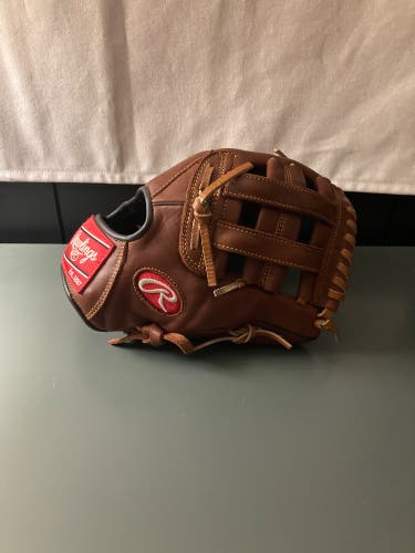 Infield 11.75" R9 Baseball Glove