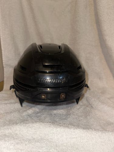 Used Medium Warrior Alpha One Helmet (PRICE NEGOTIABLE)