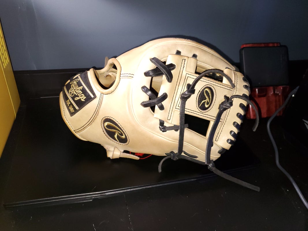 Rawlings heart of the hide r2g 11.5 glove