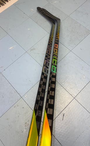 2 PACK New Pro Stock Bauer Vapor ADV Wrapped As Sync P92M 82 Flex LH