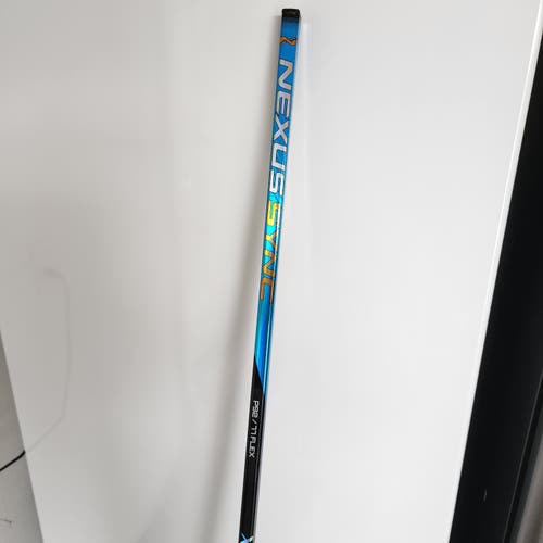 Senior New Left Hand Bauer Nexus Sync Hockey Stick P92