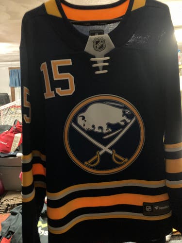 Buffalo Sabres Blue Used Medium Men's Jersey