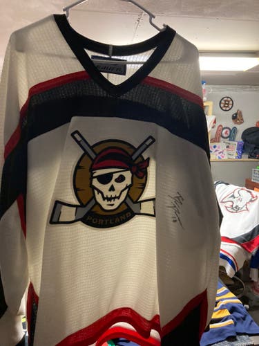 Portland Pirates White Used XXL Men's Bauer Jersey