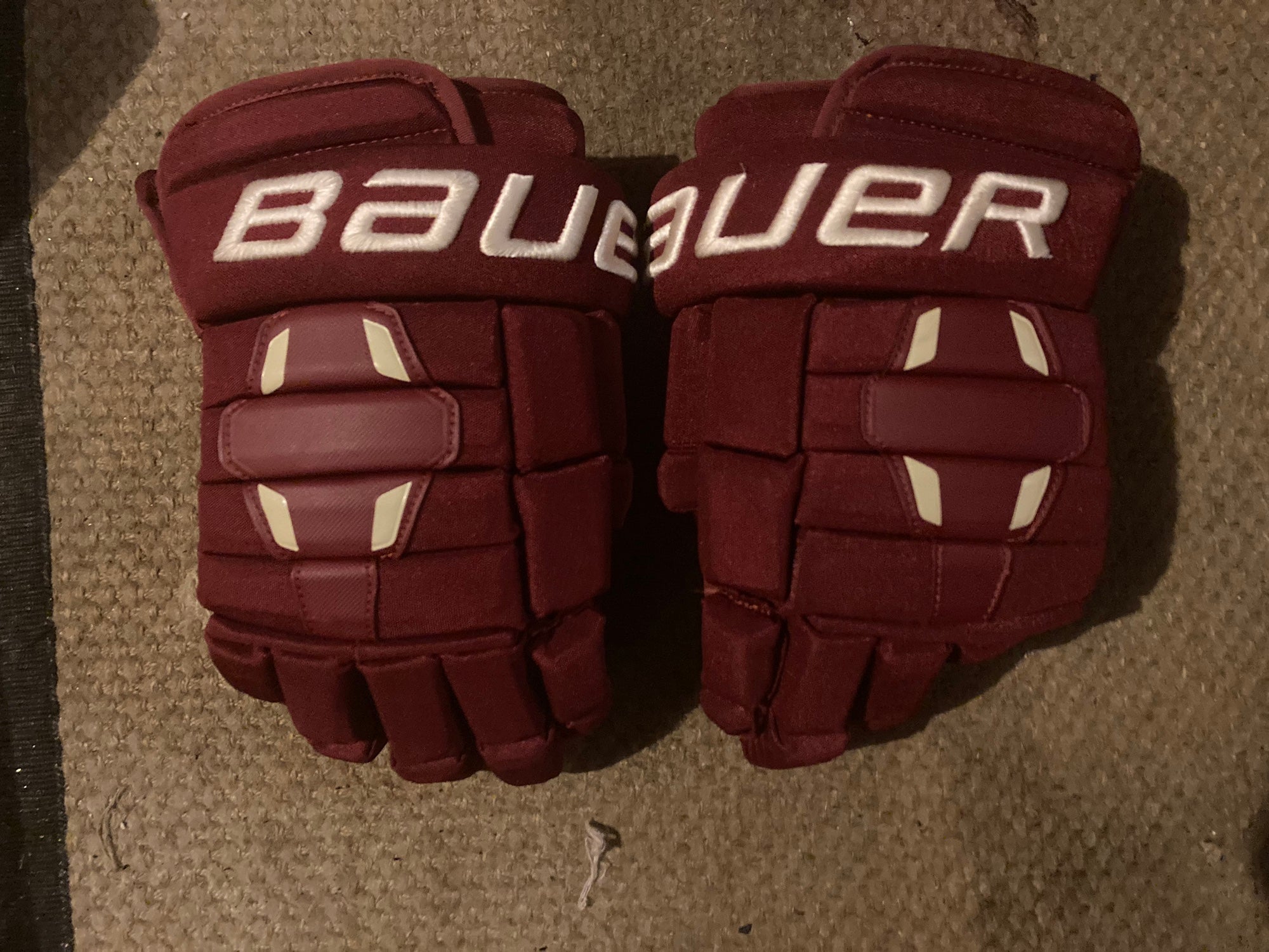 Bauer Nexus 1N - Toronto Maple Leafs - Pro Stock Hockey Gloves - Team –  Hockey Lion Inc.