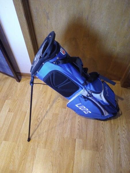 NEW Wilson Staff NFL Xtra Detroit Lions Stand Golf Bag