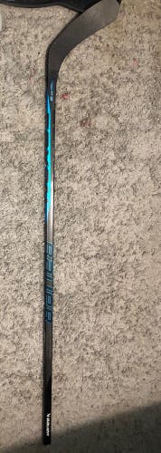 Senior Right Handed P92 Nexus E5 Pro Hockey Stick