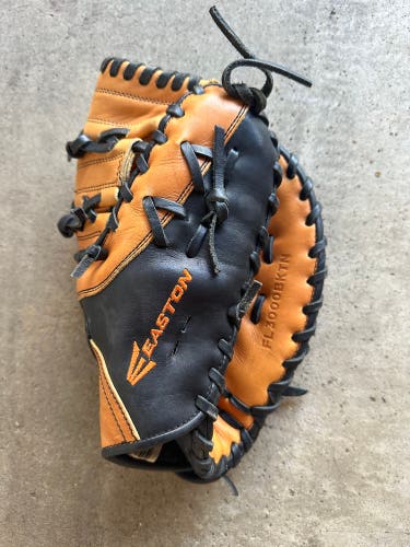 First Base 11.5" Future legend Baseball Glove