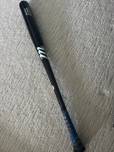 Used Wood (-3) 32 oz 34" Bat
