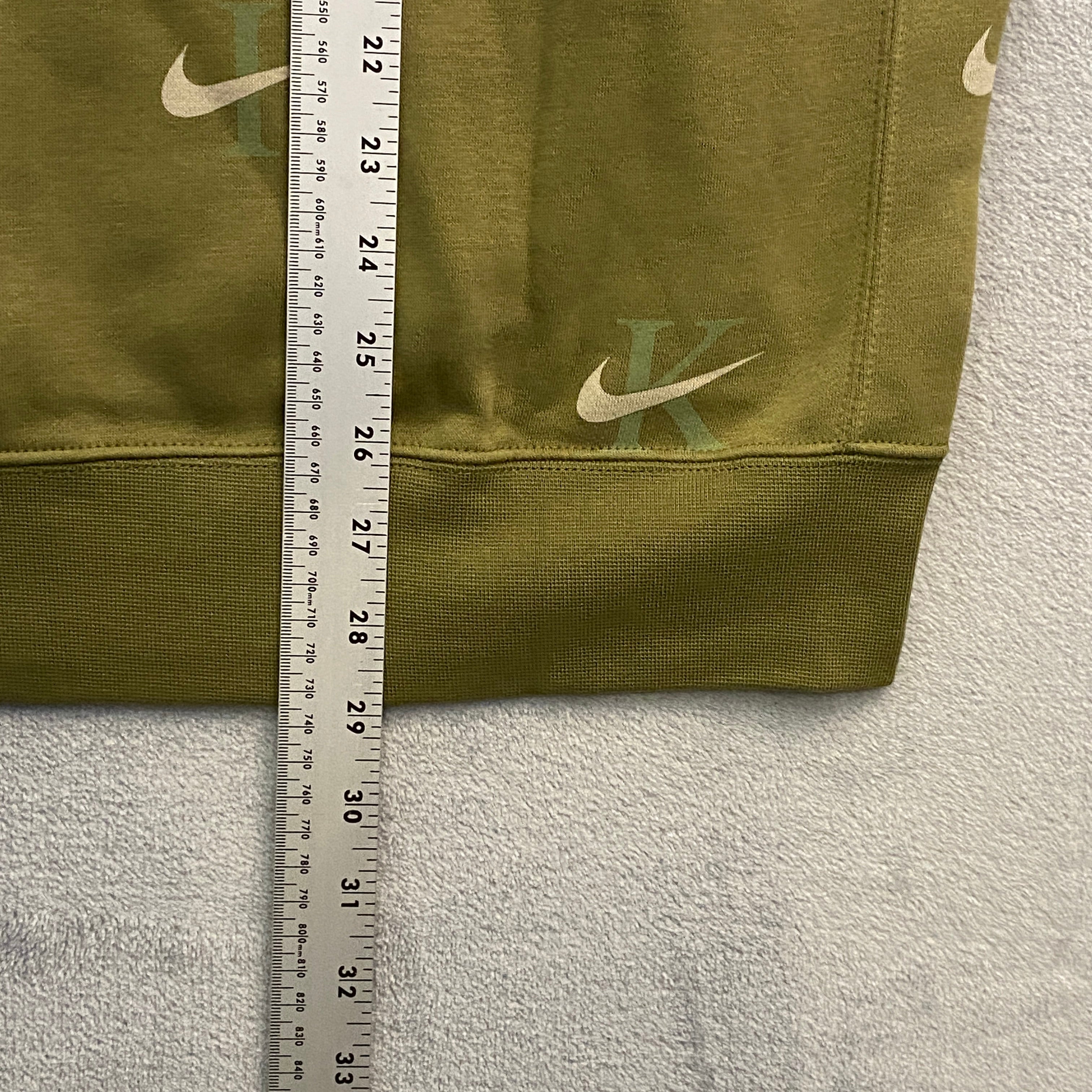 olive green nike sweatsuit men