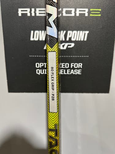 New Senior 80 Flex CCM Right Handed Super Tacks AS-V PRO Hockey Stick P28