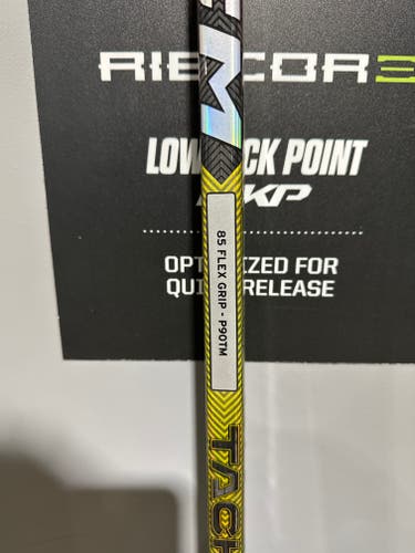 New Senior 85 Flex CCM Right Handed Super Tacks AS-V PRO Hockey Stick P90TM