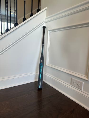 Used 2018 Composite (-10) 22 oz 32" Ghost Bat