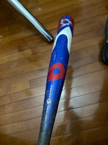Used DeMarini (-3) 30 oz 33" Voodoo Bat