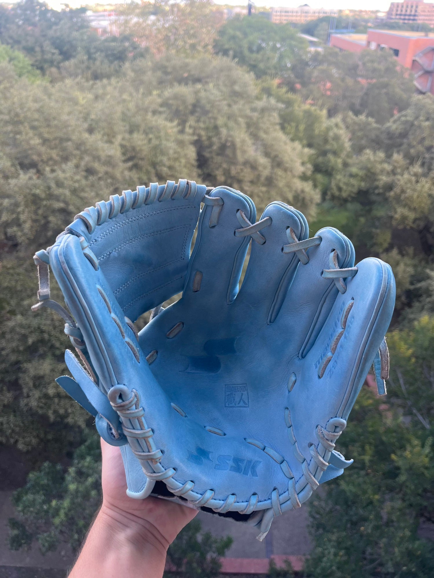 SSK Baseball Glove Model Z9-1150 ( Need Gone!) for Sale in