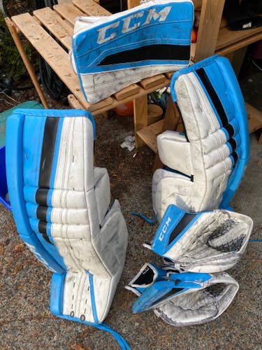 Used 34" Regular CCM Extreme Flex II  Pro Goalie Full Set Pro Stock