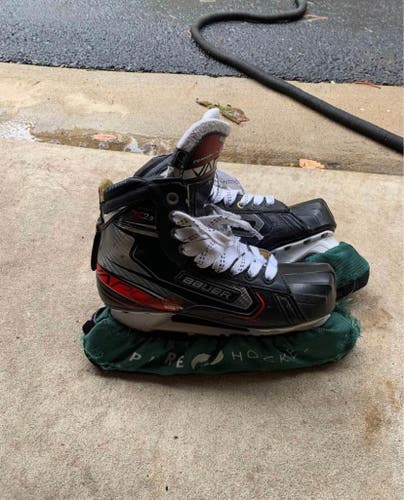 Bauer Skates Size 7 X2.9 Goalie Skate With New Pulse Steel