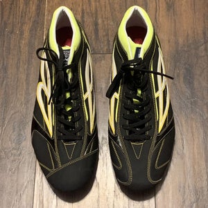 Jung Ho Kang Player Issued Game Style Bemolo World Wing Branded Spikes Cleats