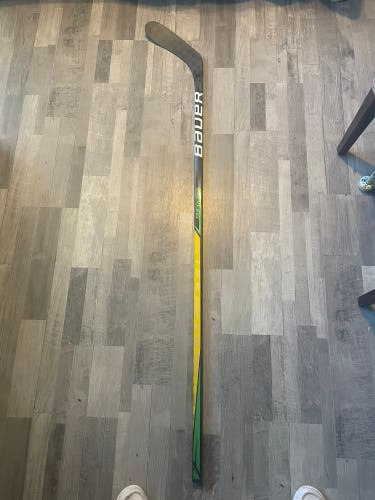 Senior Left Hand P28  Bauer Supreme UltraSonic Hockey Stick