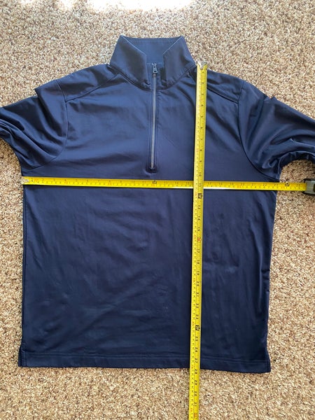 Greg Norman Play Dry Men's Block Textured 1/4 Zip Mock in Navy. Size M.UPF 50+