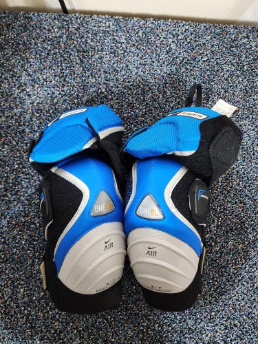 Small Nike Bauer One90 Elbow Pads