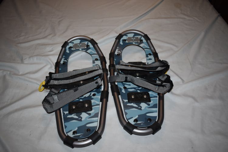 Yukon Charlie 7x16 Blue Camo Snowshoes - Top Condition!
