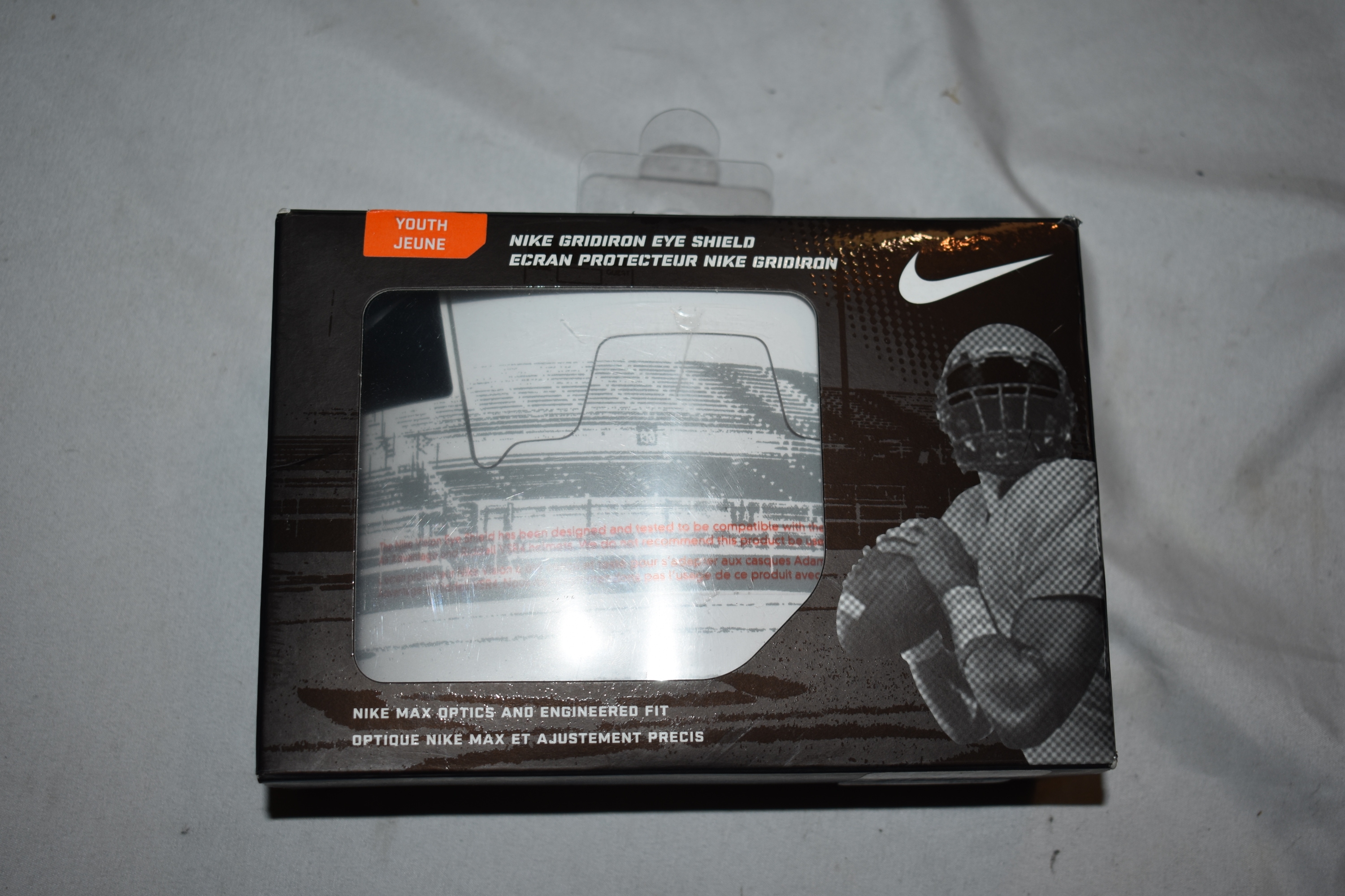 NEW - Nike Gridiron Football Eye Shield, Youth