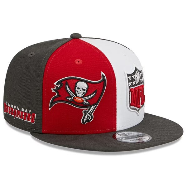 Tampa Bay Buccaneers New Era 2022 Official Sideline 39THIRTY Cap