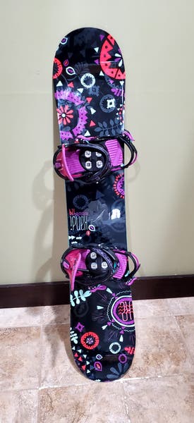 Used Women's K2 Kandi Snowboard Freestyle With Bindings True Twin