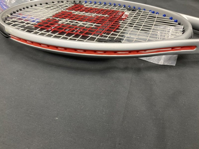 Grip Size 4 3/8 - Wilson v.8 Blade 98 - Laver Cup 2023 Edition