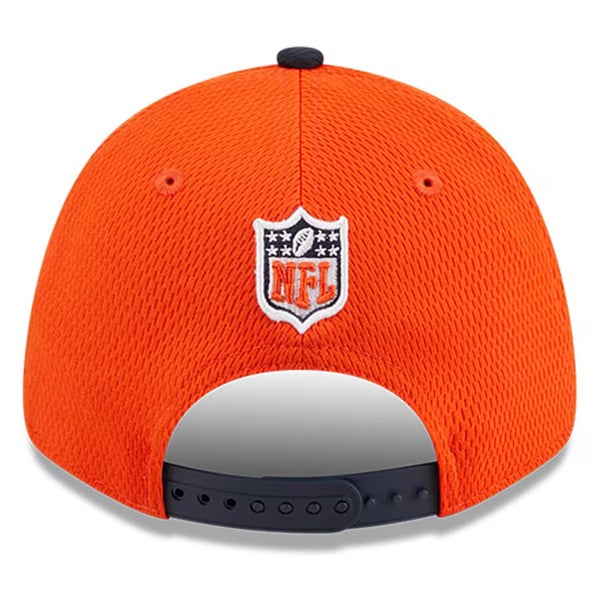 New Era Men's Chicago Bears 2023 Sideline 2-Tone 9Fifty Adjustable Hat