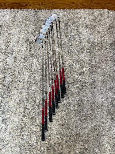 Men's Left Hand Regular Flex Steel Shaft MP 54 Iron Set