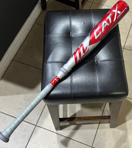 2022 Composite (-8) 22 oz 30" CAT X Composite Bat