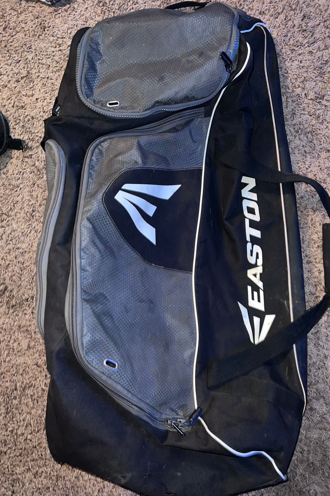 Best Easton Natural Catchers Gear for sale in Hernando, Mississippi for 2023