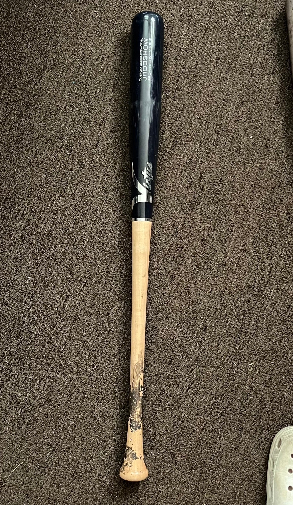 Victus Julio Rodriguez Wood Bat JRODSHOW Custom Pro Reserve