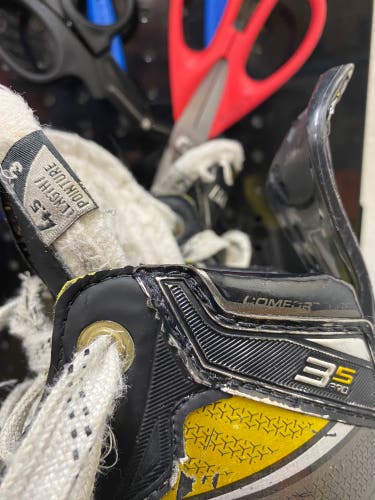 Bauer 3S Pro Size 4.5 Fit 3 with Extra Blades