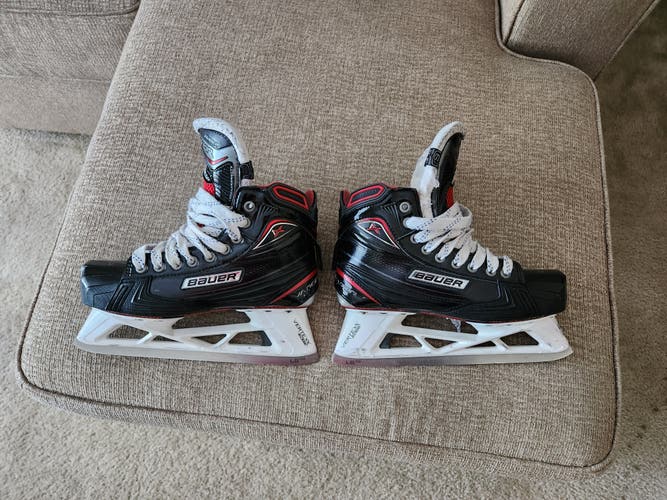 Senior Used Bauer Vapor 1X Hockey Goalie Skates Regular Width Size 6.5