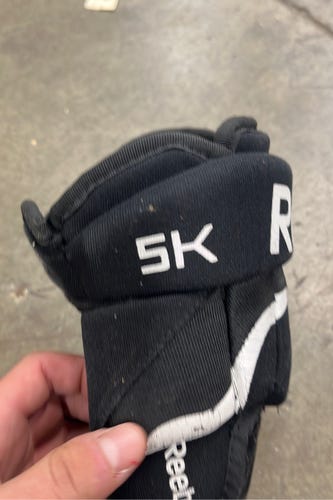 Used Reebok 5K Gloves 11"