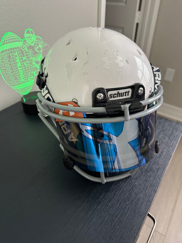 New York Giants Vintage 1990s Era Authentic Bike Air Power Football Helmet  Riddell 4 Point Hard Chin Strap Schutt Face Mask for Sale in Hollywood, FL  - OfferUp