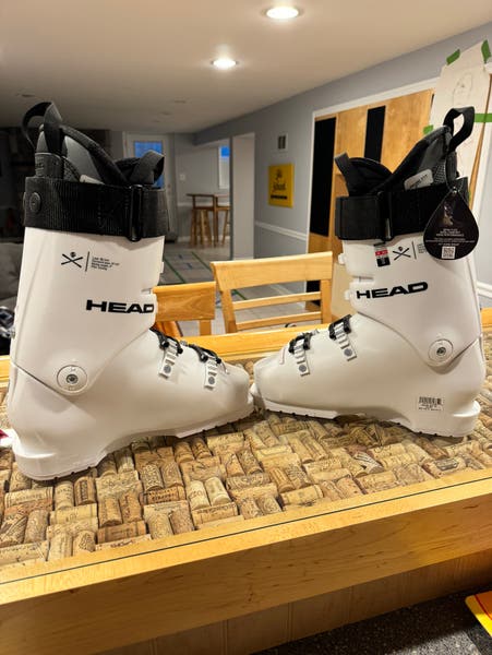 Head Raptor WCR 120 | SidelineSwap | Buy and Sell on
